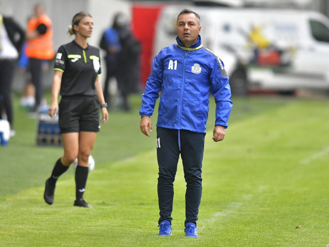 Florentin Petre le dă speranțe fanilor lui Dinamo: „Simt asta!”. Legenda „câinilor” nu crede că retrogradarea e un pas înapoi: „Era nevoie de un duș rece!” | VIDEO EXCLUSIV ProSport Live