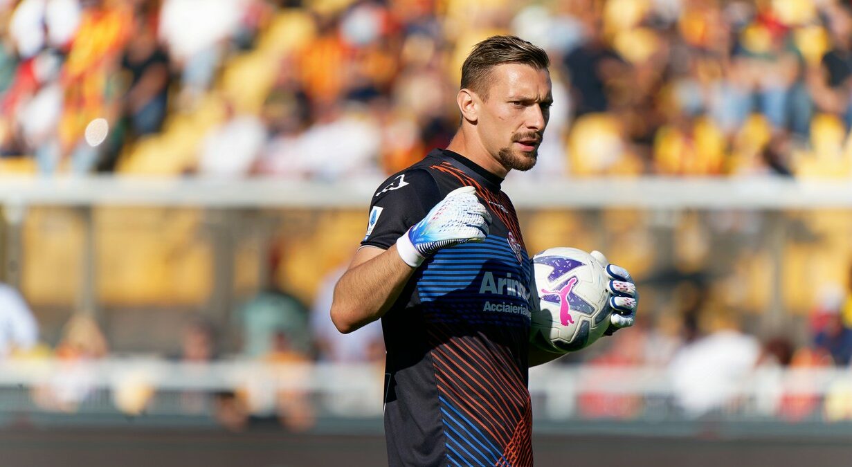 Ionuț Radu pleacă de la Cremonese! Agentul goalkeeper-ului român a făcut anunțul: „Este un mare portar și merită să aibă un rol important”