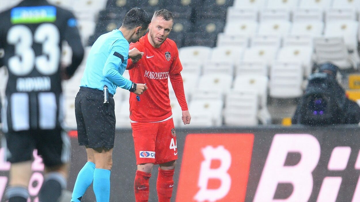 Alexandru Maxim, o nouă prestație de gală pentru Gaziantep! Românul a oferit două pase decisive sub privirile lui Andrea Pirlo