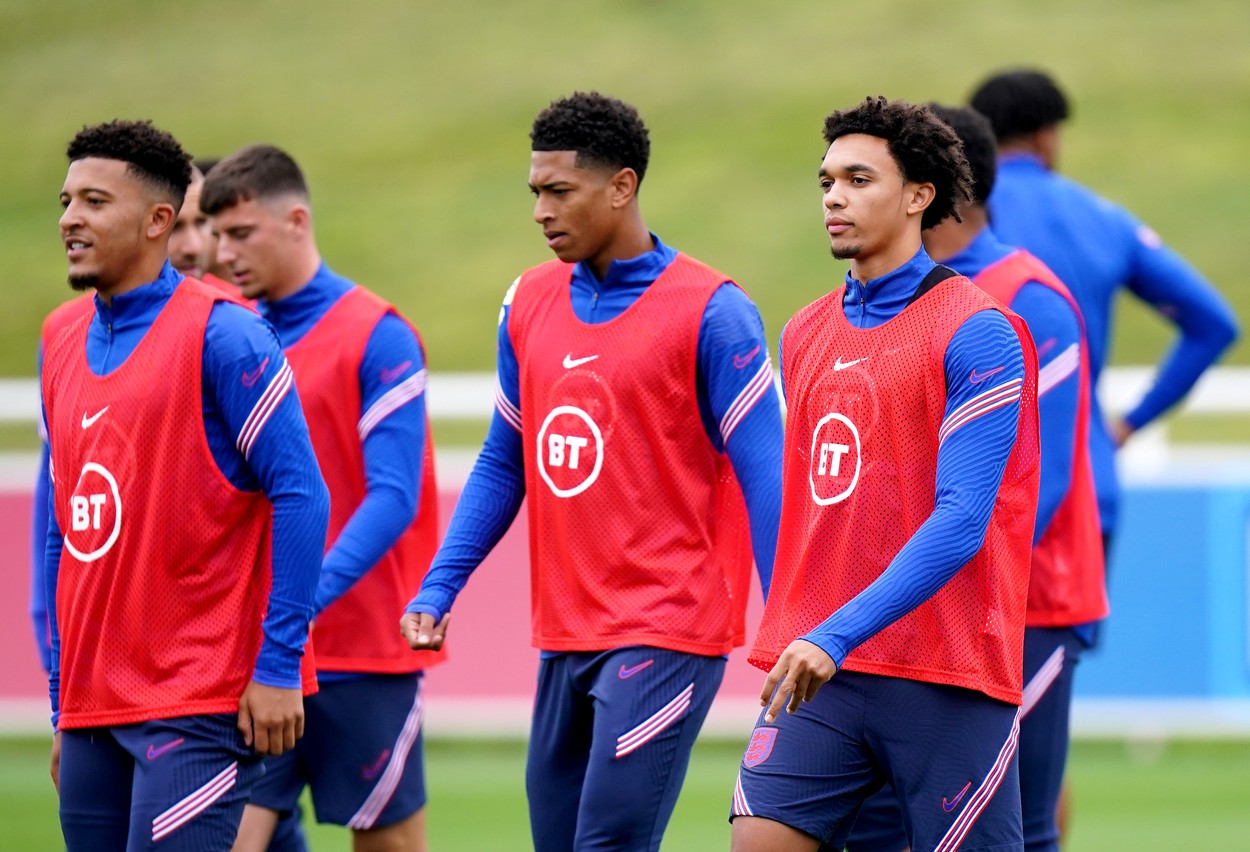Starul naționalei Angliei i-a scos din sărite pe colegii de la Borussiei Dortmund: fotbaliștii s-au săturat de „aerele de vedetă” ale adolescentului Jude Bellingham!