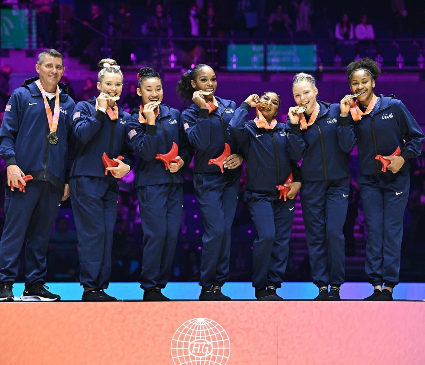 SUA-România 8-7 la titluri mondiale, dar noi nu am concurat! S-a încheiat concursul pe echipe la Mondialul de gimnastică artisitică de la Liverpool
