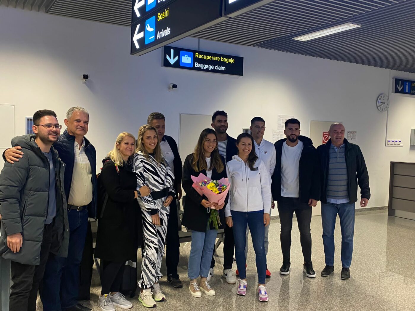 Tricolorele care ne reprezintă în Billie Jean King, contra Ungariei au fost primite la Oradea ca niște regine! De ce nu au hainele de gală la ele | SPECIAL