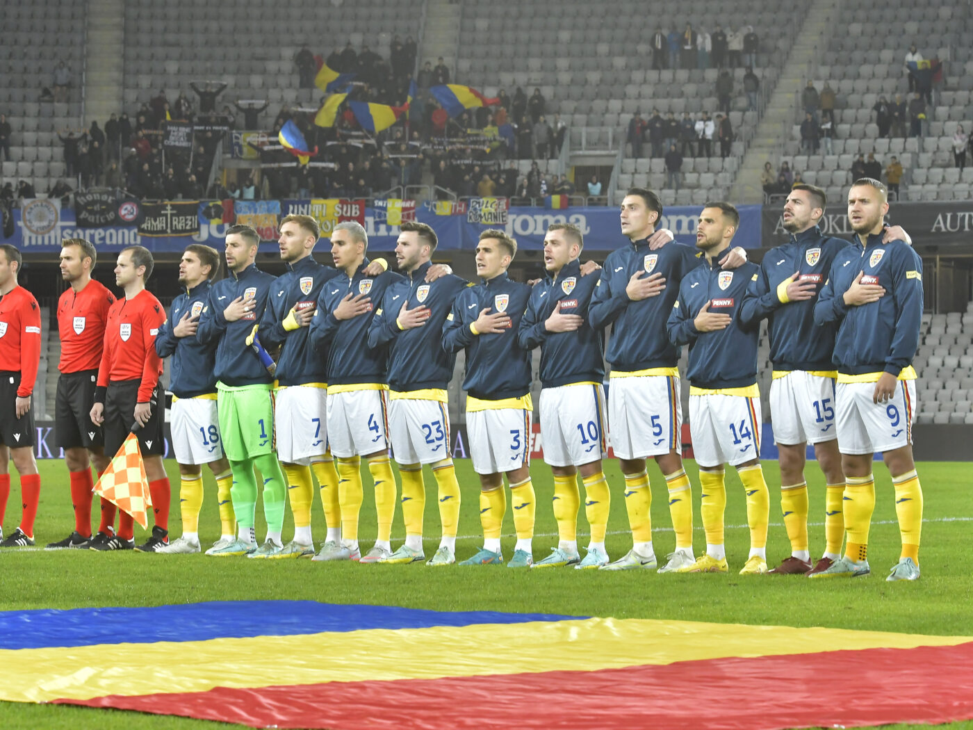 „Tricolorul” lui Edi Iordănescu, desființat după înfrângerea cu Slovenia. „Se vede că joacă unde joacă!”/ „Parcă nu avea chef!”