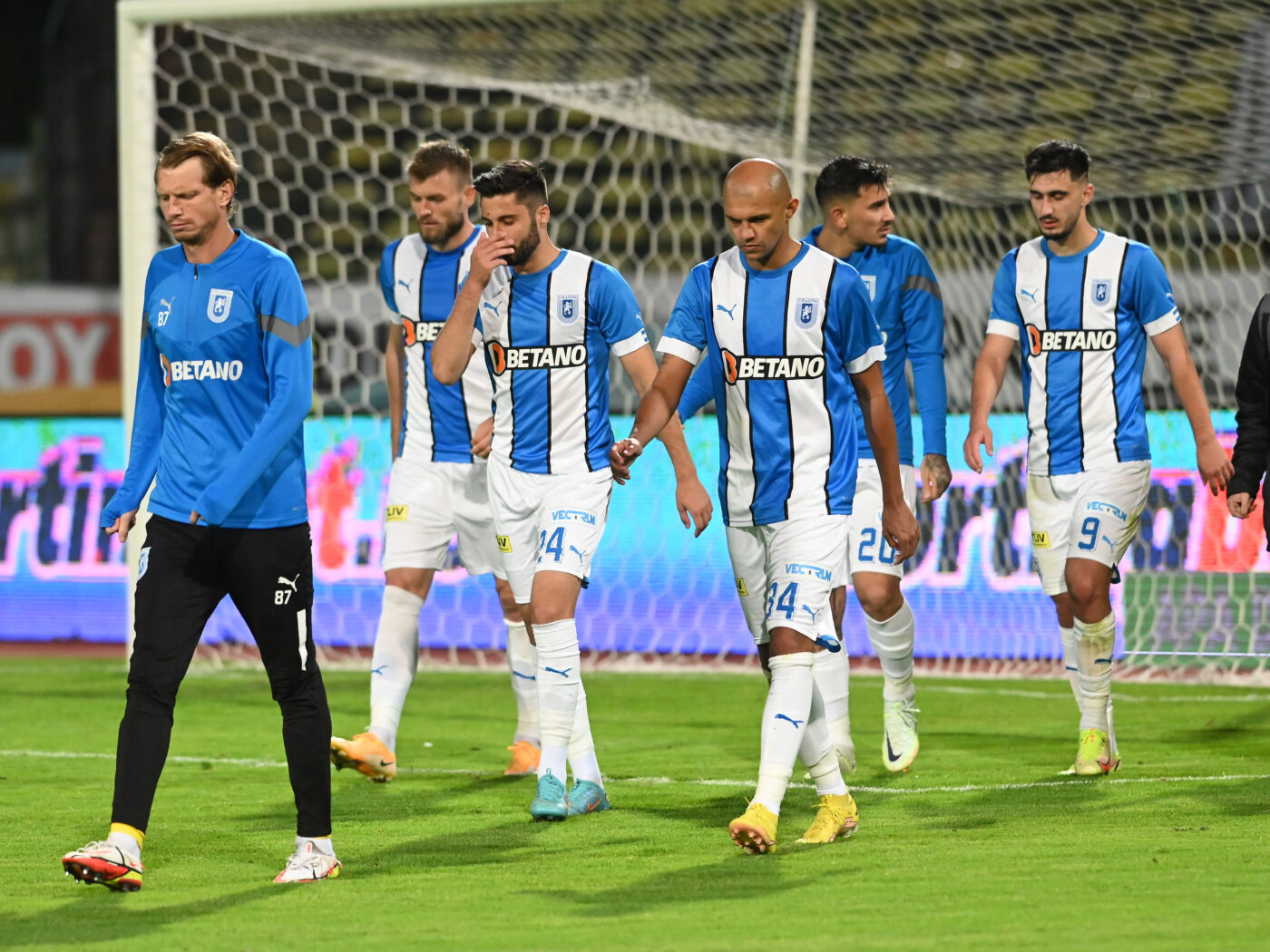 Bătăi de cap pentru Mirel Rădoi. A mai pierdut un jucător înaintea derby-ului cu FC U Craiova! Nu va mai juca în 2022