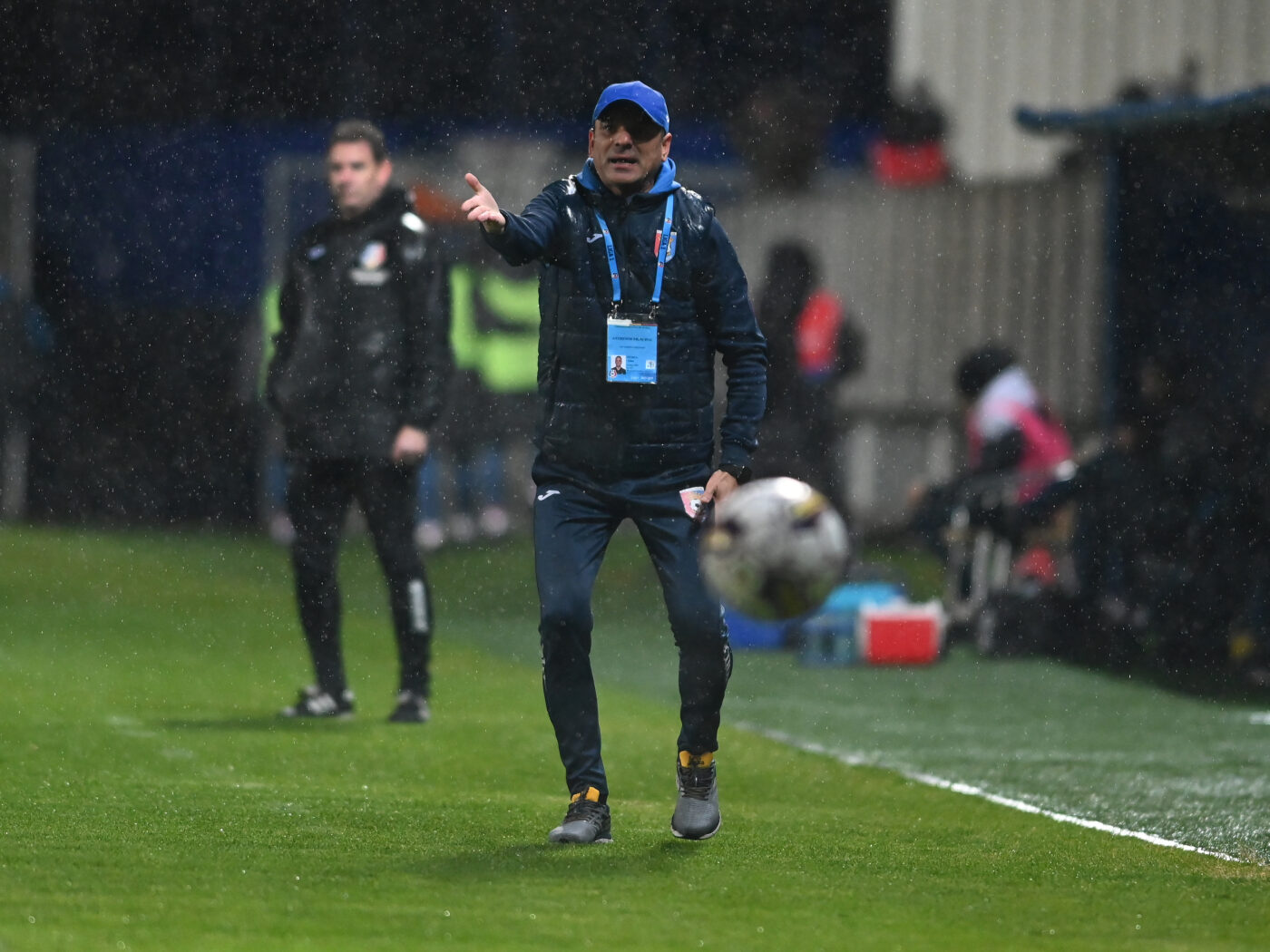 Toni Petrea știe ce are de făcut după înfrângerile cu CFR Cluj și FCSB: „Am oferit asta și n-am luat nimic! Poate așa, luăm și noi puncte”