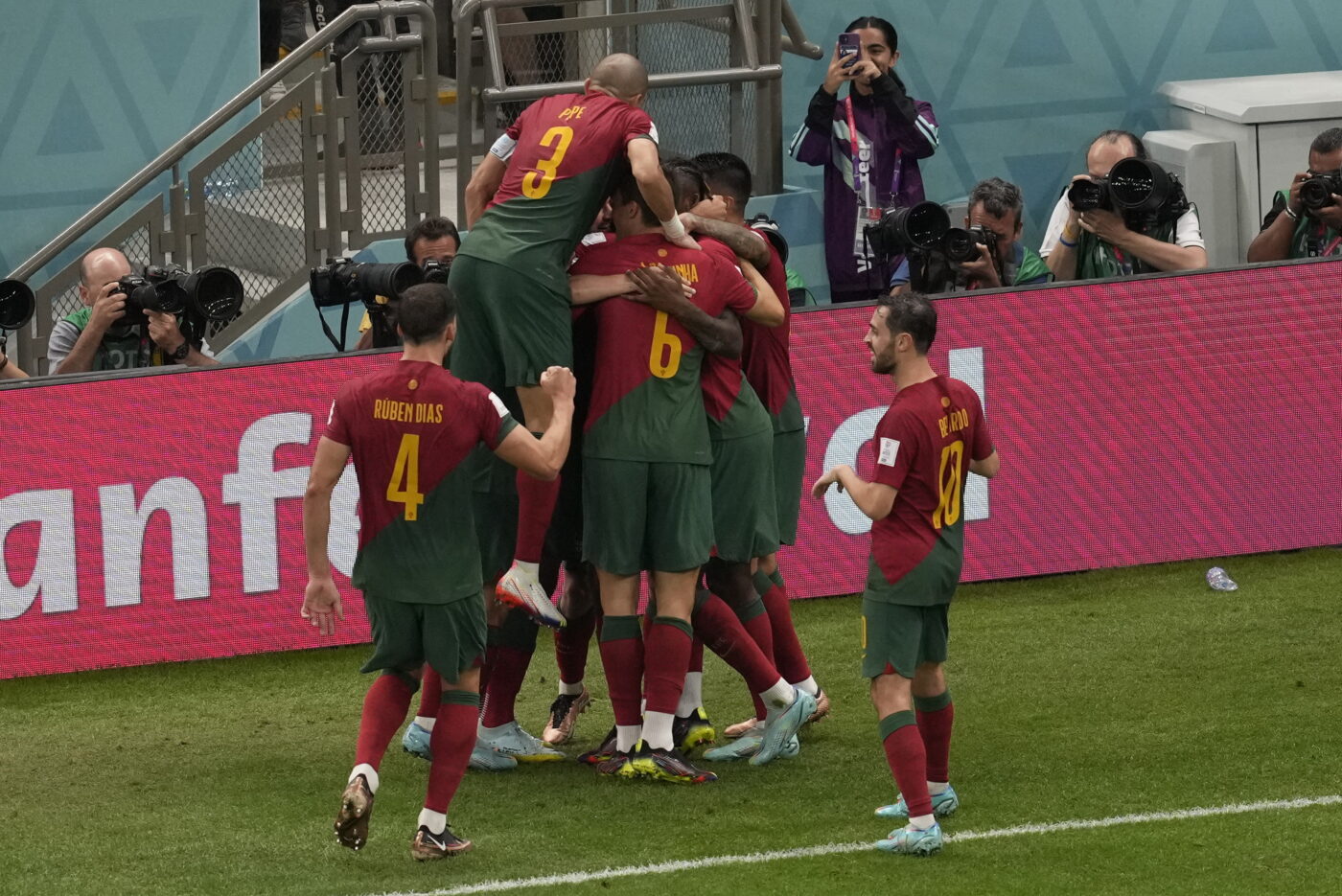Coreea de Sud – Portugalia, ora 17.00, Live Video Online în Grupa H de la Campionatul Mondial din Qatar. Lusitanii sunt deja calificați în optimi! Echipele de start