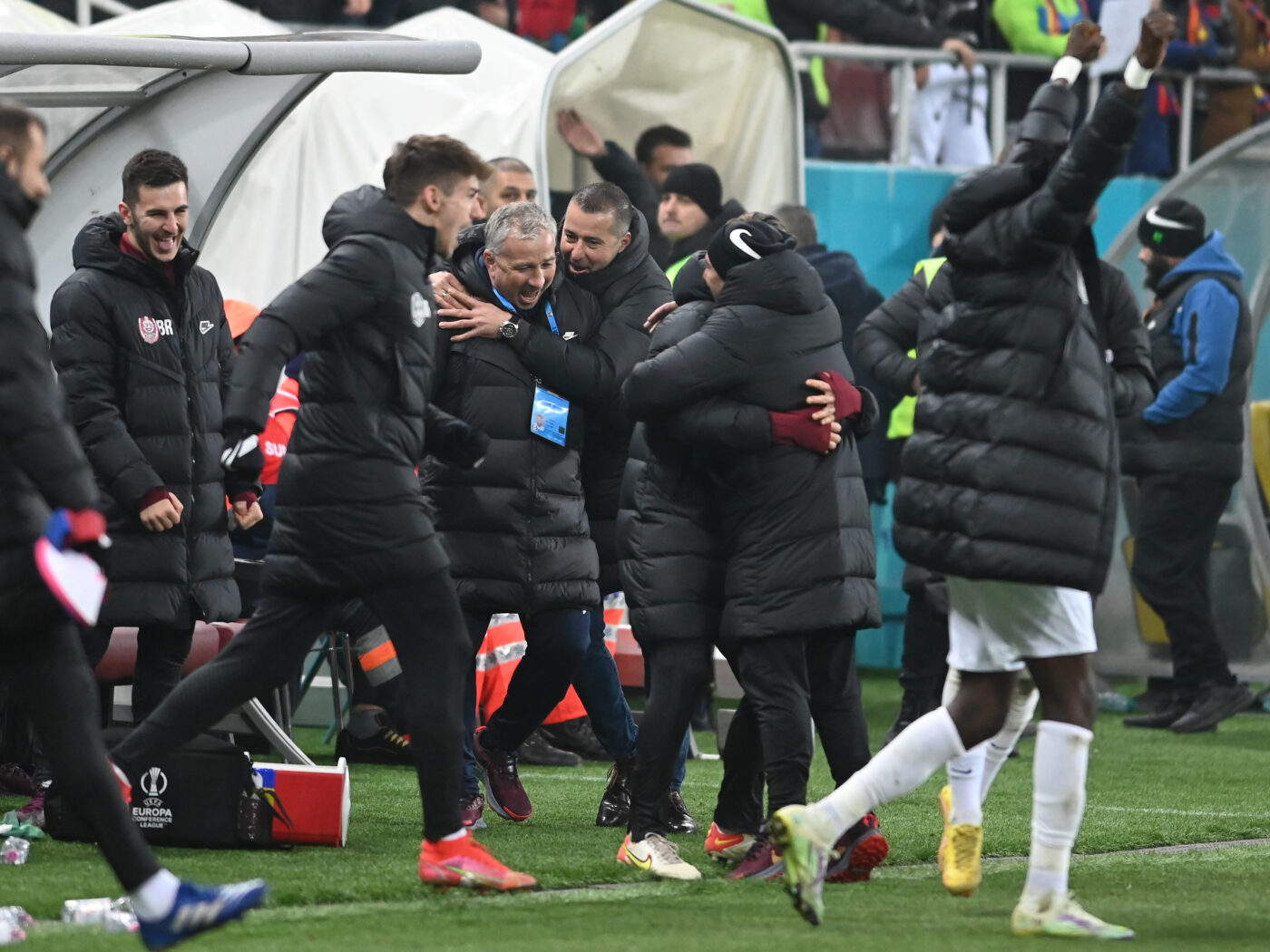 Dan Petrescu, în extaz după ce CFR Cluj a învins-o pe rivala FCSB. „O victorie fantastică!” Ironii la adresa roș-albaștrilor