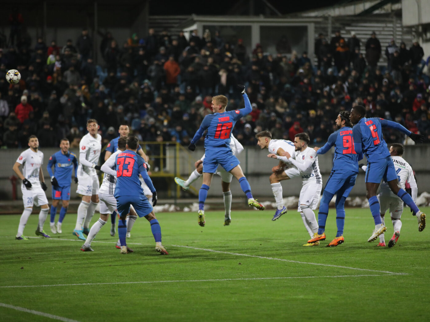 Etapa a treia din Cupa României Betano, Live Video Online. FC Botoșani – FCSB 0-2! Roș-albaștrii se impun, cu juniorii, împotriva moldovenilor! UTA și CS Mioveni s-au calificat în optimi