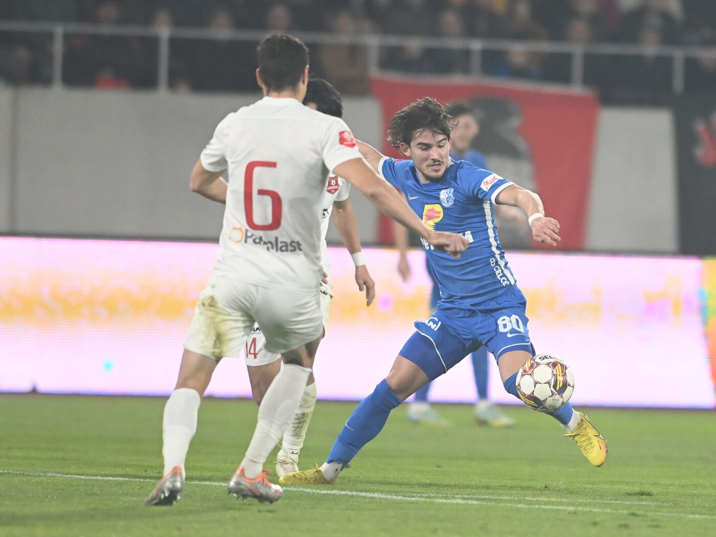 ULTIMA ORĂ! Club din Superliga, depunctare uriașă. A bătut degeaba forțele din campionat! Se ajunge la Tribunalul de Arbitraj Sportiv. Care e motivul! „Se va scrie o carte după care se va face un film”