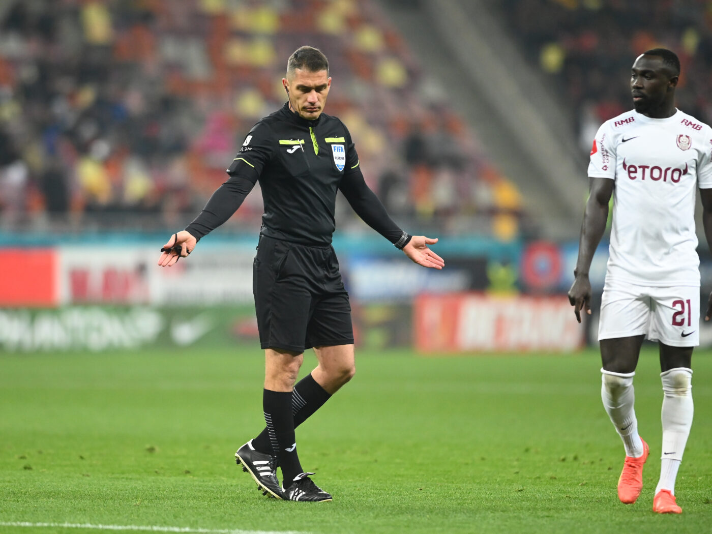 Istvan Kovacs a vorbit despre presupusul conflict cu Pierluigi Collina: „Sunt nişte invenţii pure”
