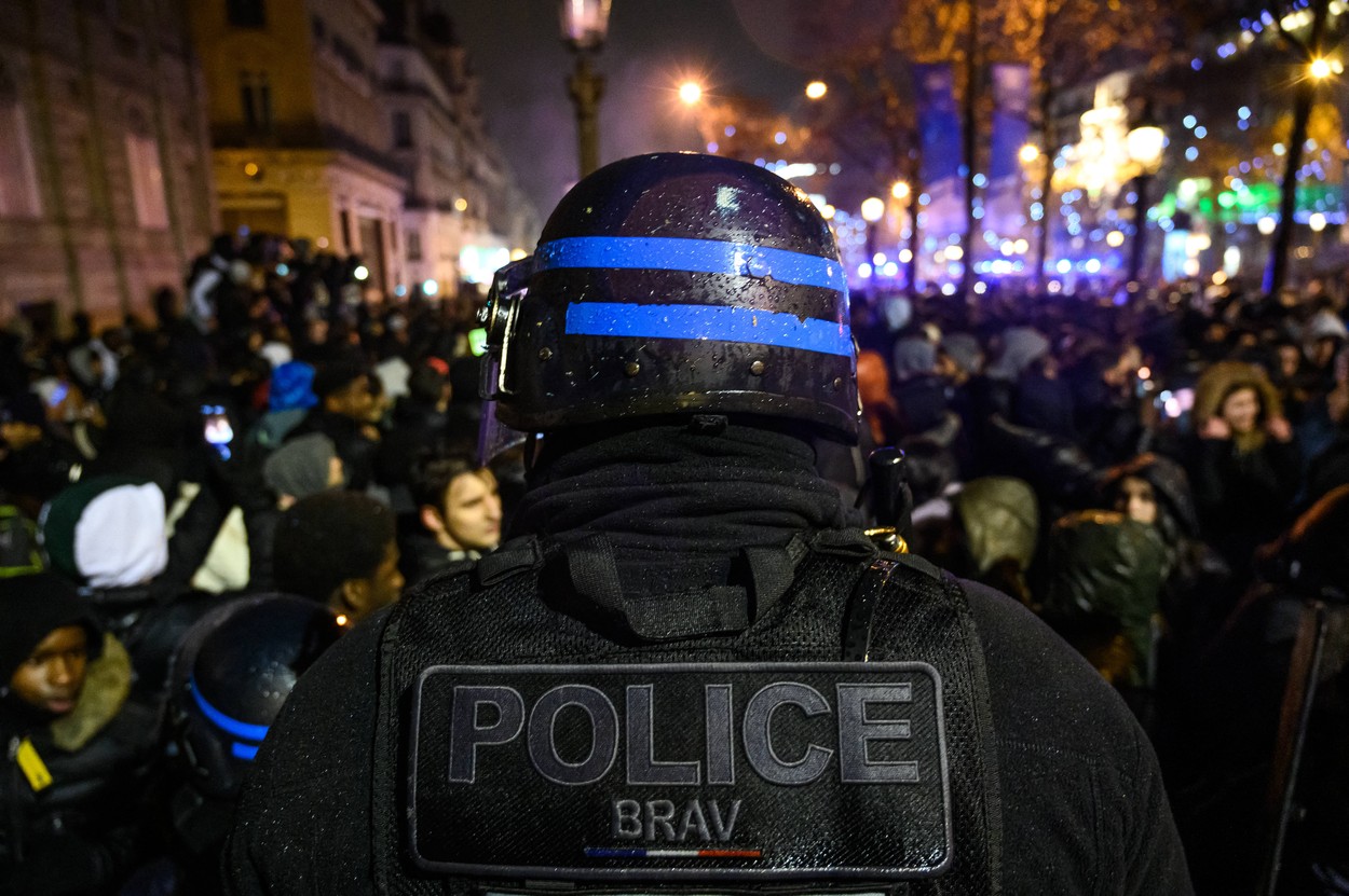 Haos în Franța după ce Argentina a câștigat Campionatul Mondial din Qatar! Poliția a folosit gaze lacrimogene | VIDEO