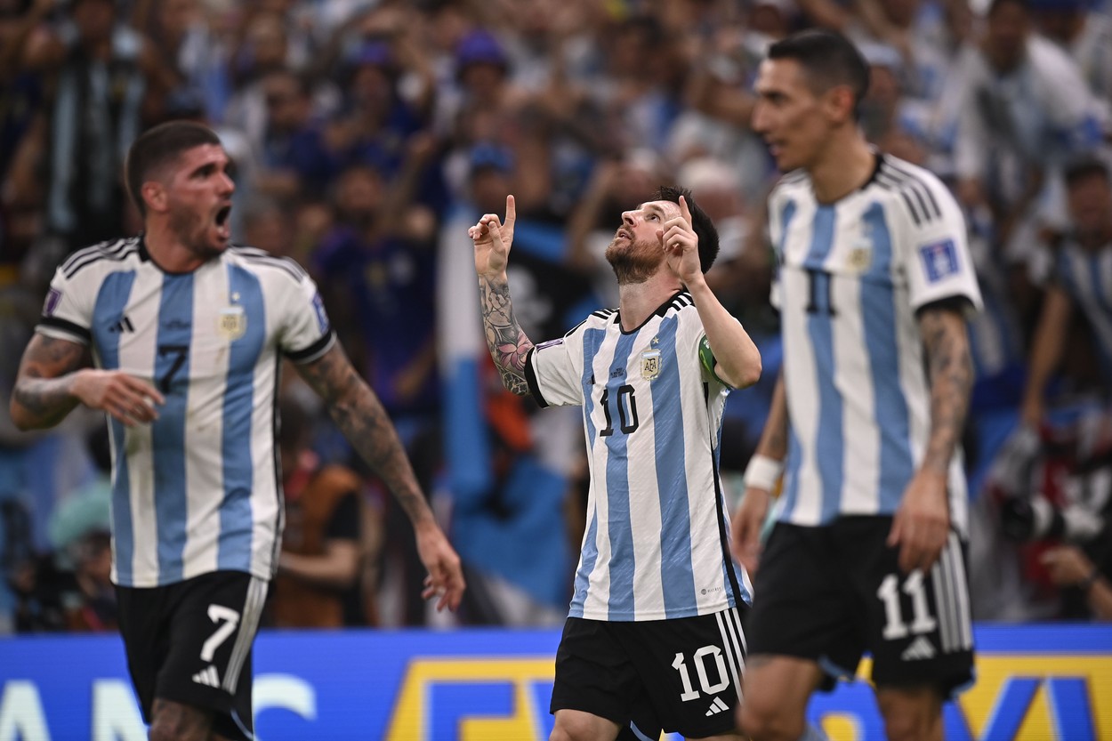 Argentina – Australia, Live Video Online, de la ora 21:00, în optimile de finală ale Campionatului Mondial. „Pumele” pleacă cu prima șansă pentru calificarea în „sferturi”. Echipele probabile
