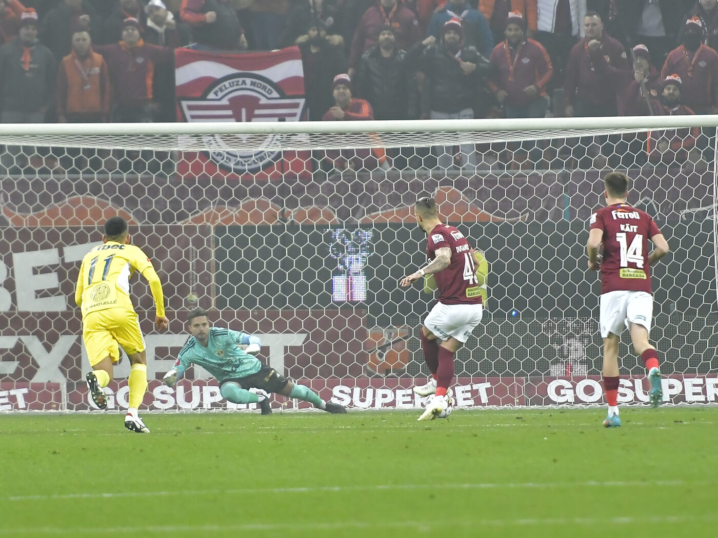 Rapid – Petrolul Ploiești 1-1, Live Video Online, în etapa a 20-a din Superliga. Gicu Grozav egalează cu o execuție fabuloasă!