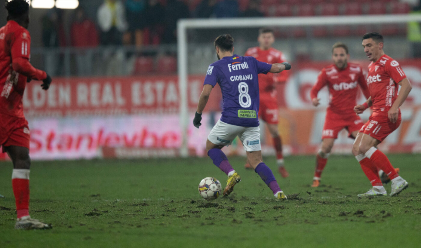 LPF, la presiunea televiziunilor care plătesc drepturile TV, a trecut la atac împotriva cluburilor din Superliga! UTA, U Cluj și Petrolul Ploiești au fost somate din cauza gazoanelor execrabile: „Nu putem accepta așa ceva” | FOTO EXCLUSIV
