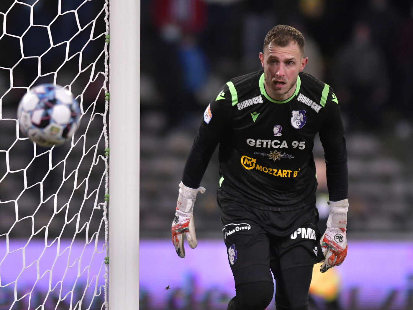 Alexandru Greab a explicat cu sinceritate golul de cascadorii râsului primit în minutul 2 din FC Argeș – Rapid: „M-a prins centrarea pe drum”