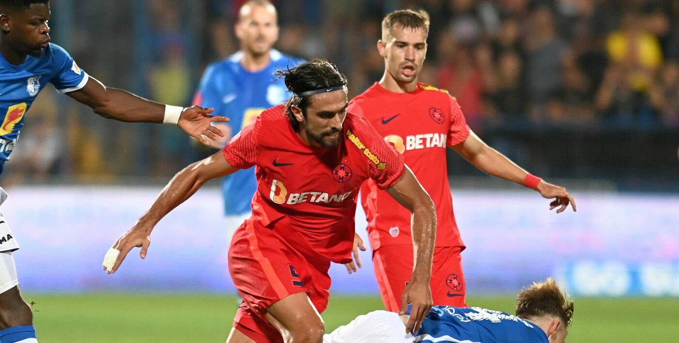 Mihai Stoica, pus pe glume după ce Darius Olaru și Andrea Compagno s-au dat cap în cap și au rămas cu semne: „Prietenele îi acceptă și așa! Compagno parcă era prea frumușel”