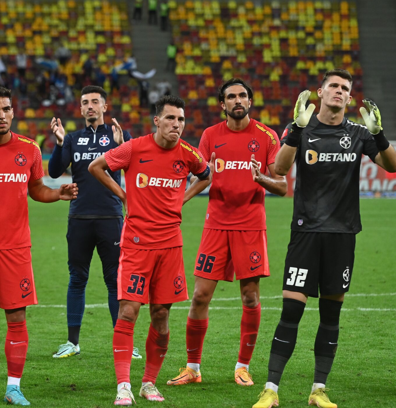 Pe cine va alege Gigi Becali pentru poarta lui FCSB: Andrei Vlad sau Ștefan Târnovanu? „Doar preferința patronului poate să îi separe” | VIDEO EXCLUSIV ProSport Live