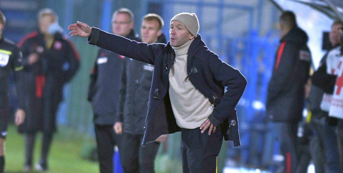 Bogdan Lobonț, reacție dură după ce Mirel Rădoi a demisionat de la Universitatea Craiova: „Nu avem o viziune, nu suntem capabili!”