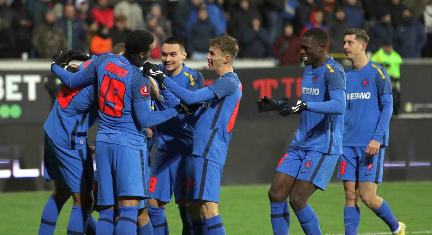 Leo Strizu știe cum să îl țină în frâu pe Mihai Pintilii pe banca lui FCSB: „O să vorbesc să punem niște centuri de siguranță ca în avion!”
