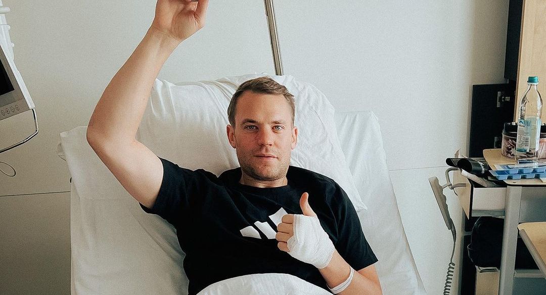 Manuel Neuer a plecat de la Cupa Mondială direct la schi și și-a rupt piciorul! Vedeta lui Bayern Munchen va rata restul sezonului: „Mă doare să știu asta!”