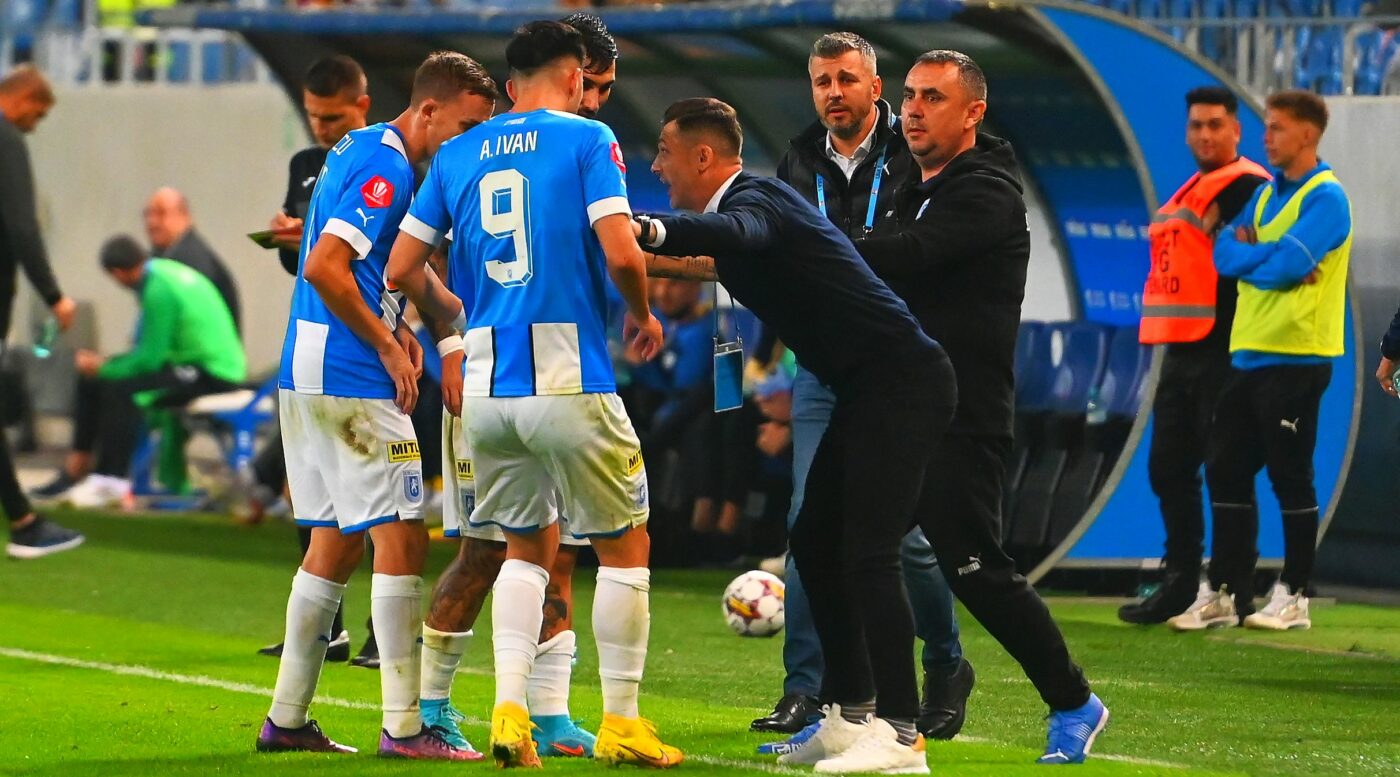 Mirel Rădoi a lăsat prăpăd în urma lui! Universitatea Craiova s-a ales cu litigii după ce Sergiu Hanca și Ionuț Vînă au fost umiliți la antrenamentele oltenilor! De ce s-a ajuns la ruptura totală între fotbaliști și club | EXCLUSIV