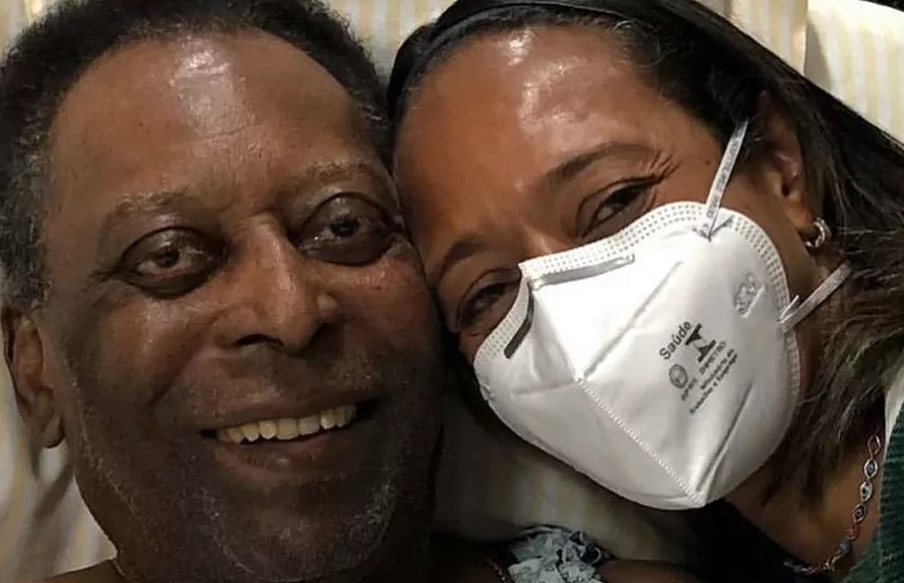 Fiica lui Pele, un nou mesaj cutremurător după ce familia s-a adunat în jurul legendei braziliene la spital: „Timpul zboară”