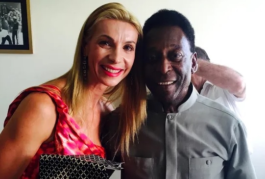Țuică trimisă pentru Pele de la un sportiv român de top! Cristina Pîrv a jucat volei în Brazilia și ținea legătura cu marele sportiv: „Nu putea pronunța. Spunea zuica”