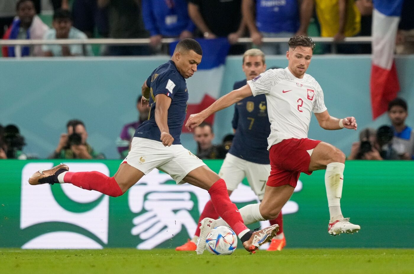 Cine este singurul fotbalist care îl poate opri pe Kylian Mbappe din drumul către a doua Cupă Mondială: „Este cel mai bun fundaş dreapta”