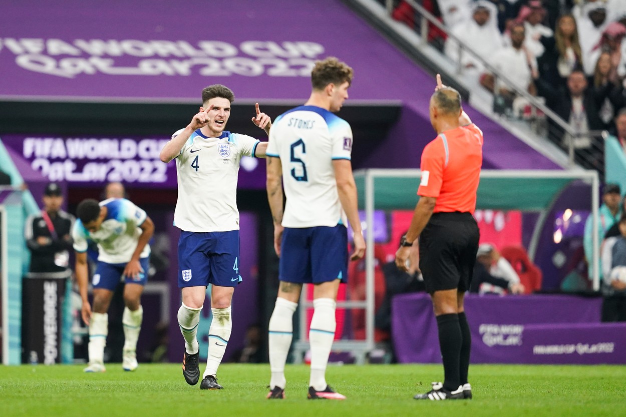 Scandal monstru la Campionatul Mondial din Qatar, unde controversatul arbitru brazilian Wilton Sampaio a fost păstrat pentru semifinale și pentru marea finală!