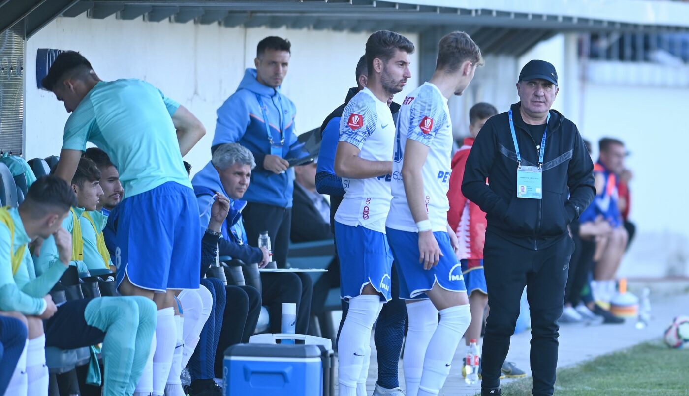 Fotbalistul sosit de la FCSB, dat afară de către Gheorghe Hagi! Farul Constanța s-a despărțit de doi jucători cu câteva ore înaintea meciului cu CFR Cluj