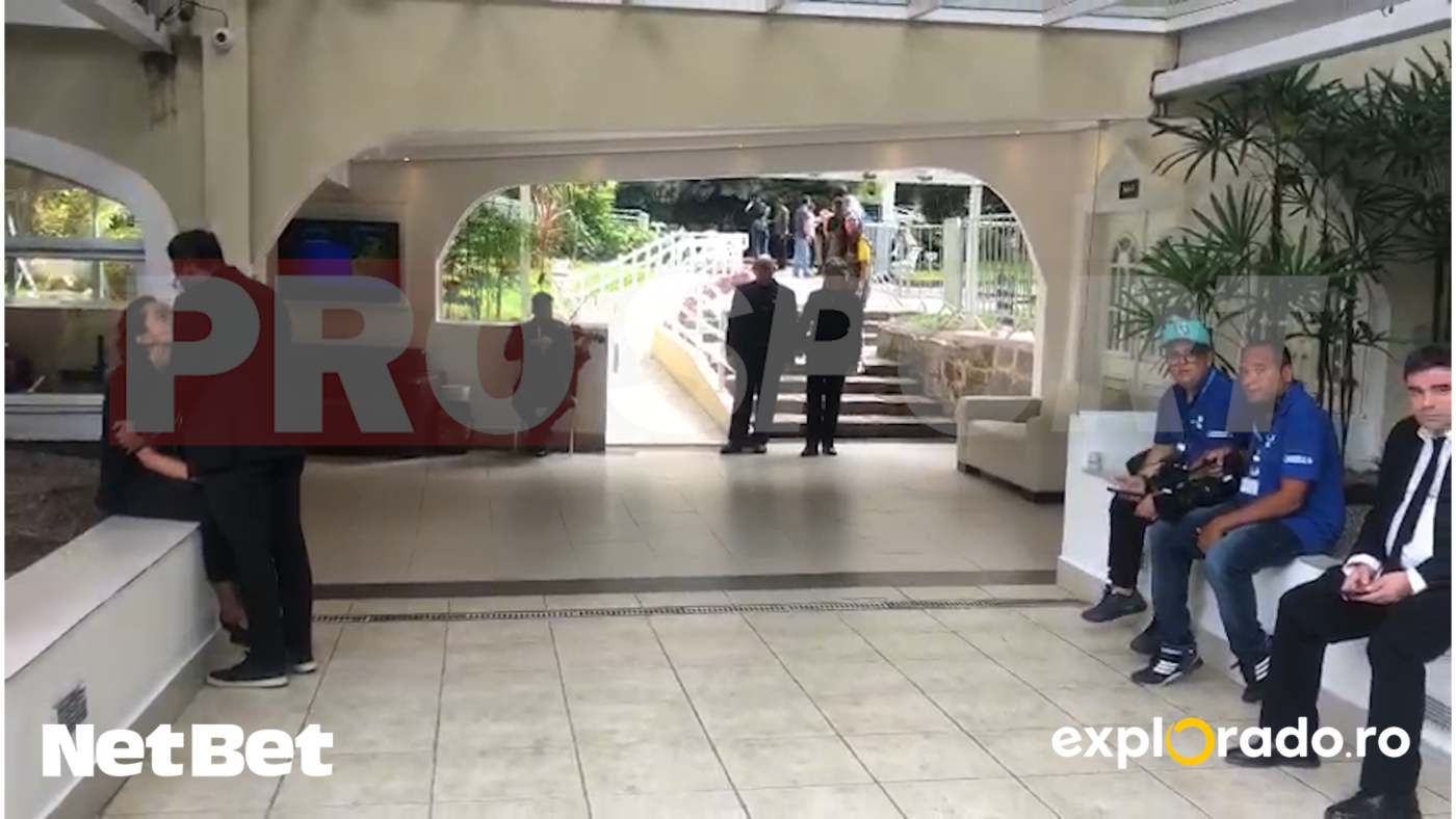 Ce bizar! Extravaganță uluitoare în cimitirul de lux în care este înmormântat Pele: muzeu de mașini de epocă, loc de joacă pentru copii și papagali exotici | VIDEO EXCLUSIV