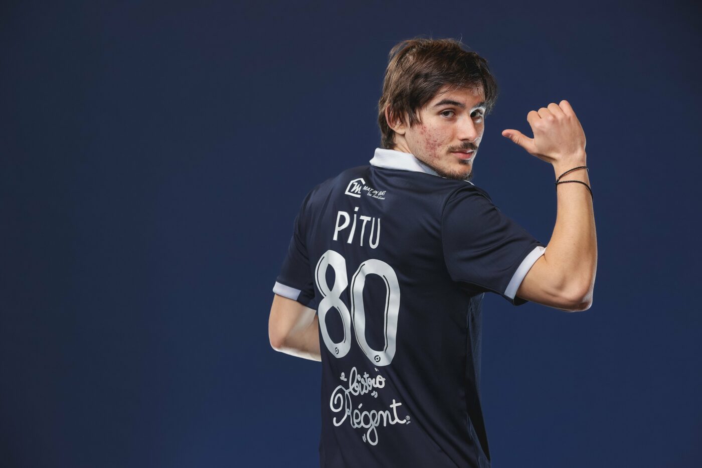 Francezii au numai cuvinte de laudă pentru Alexi Pitu! Fostul jucător al Farului a contribuit la victoria celor de la Bordeaux: „Tânărul internațional român s-a dovedit a fi decisiv”