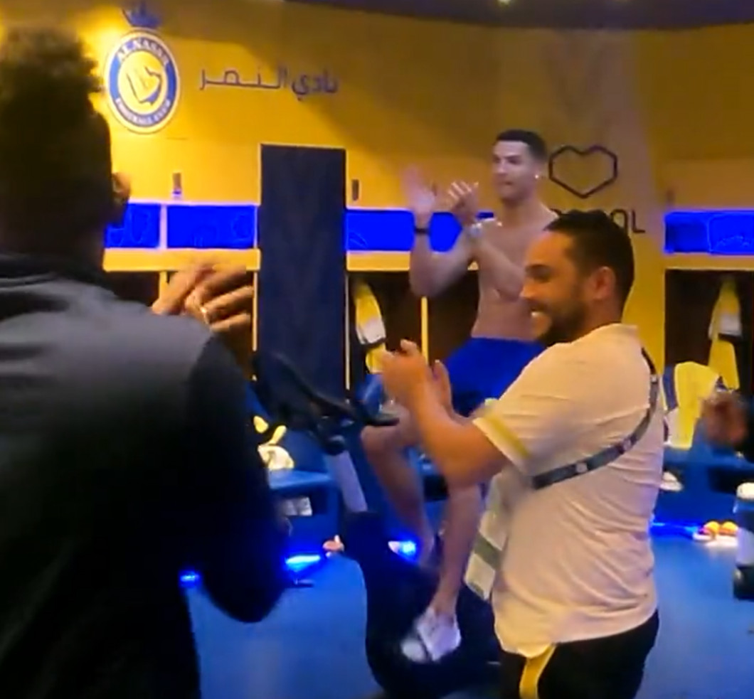 Cum a fost surprins Cristiano Ronaldo la meciul Al-Taee – Al Nassr! Imaginile cu starul portughez au devenit virale | VIDEO & FOTO