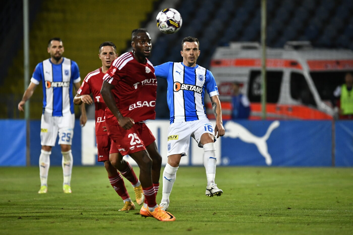 FC Botoșani – Universitatea Craiova 1-0, Live Video Online în etapa 22 din Superliga. Nistor, ocazie mare de gol