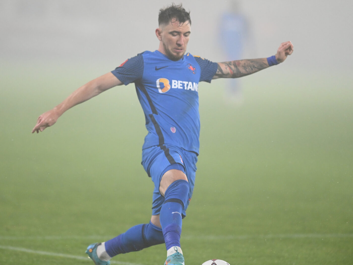 Un fost antrenor de la FCSB explică de ce a fost înlocuit Deian Sorescu la pauză: „Nu a jucat slab! A fost schimbat din alte motive”