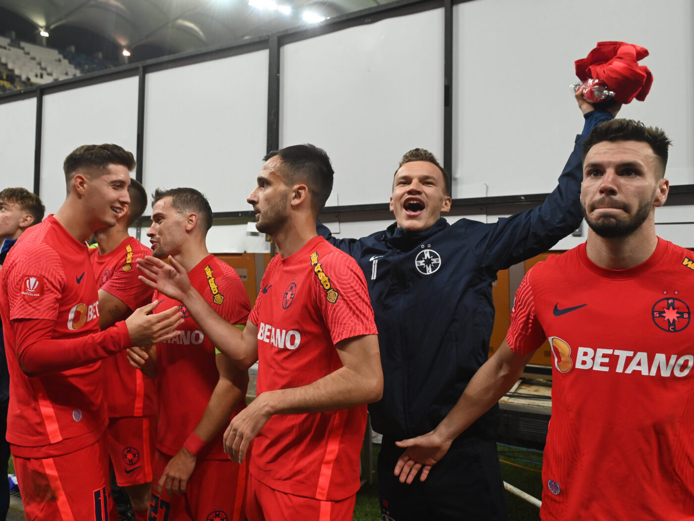 Fotbalistul care se pregătește să plece de la FCSB după transferul lui Deian Sorescu. „Cred că există ceva!”