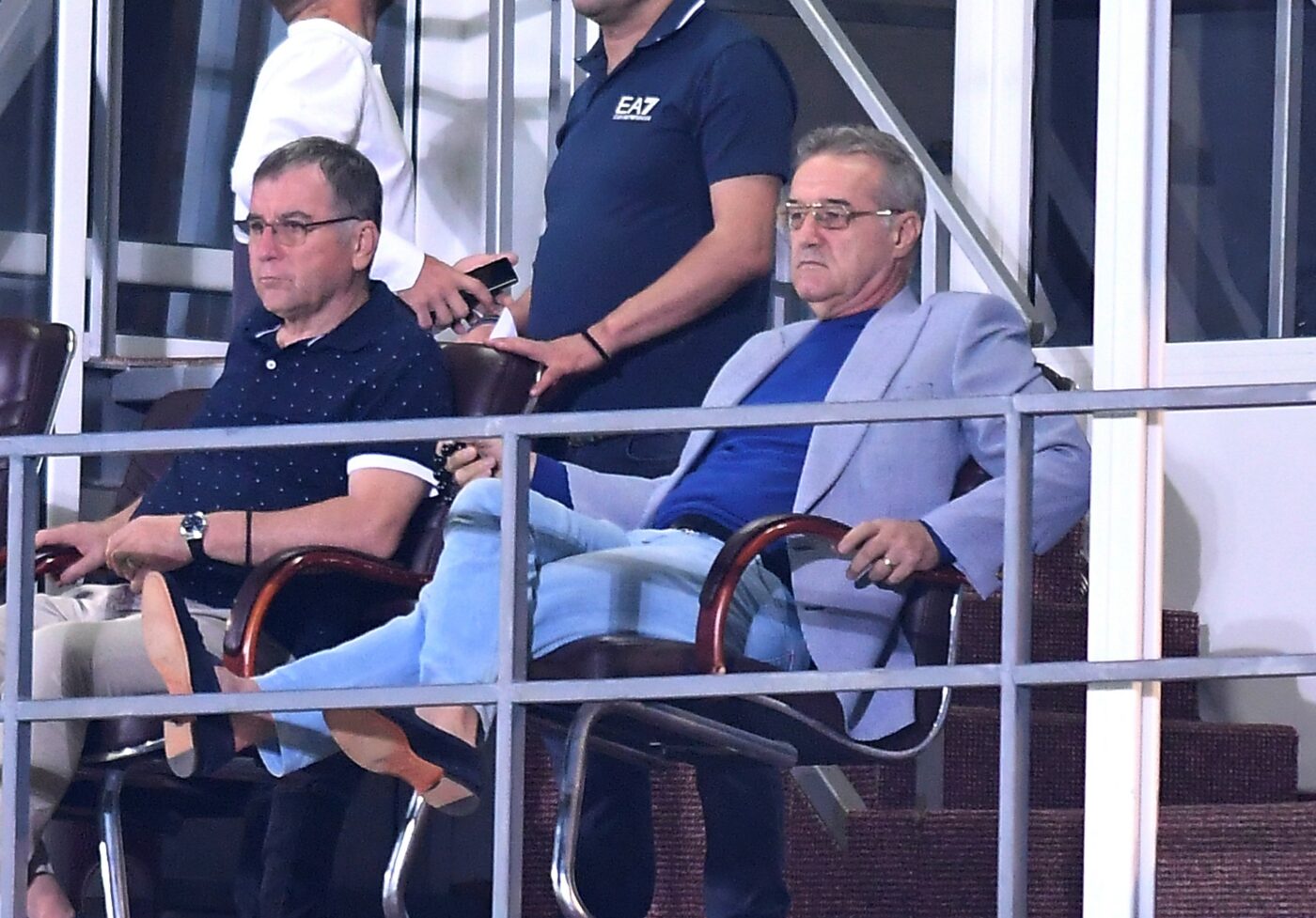 Gigi Becali poate face o mutare de mare strateg, la recomandarea consilierului personal al lui Răzvan Burleanu! Ce „transfer” ar rezolva cea mai mare problemă pe care o are echipa miliardarului