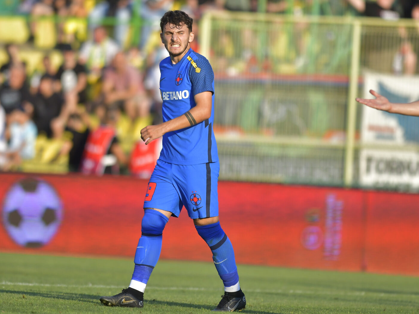 Ianis Stoica a reacționat după ce FCSB a renunțat la el. „Normal că este greu!” Vrea să revină la echipa lui Gigi Becali? „Pot să ajung mult mai sus!”