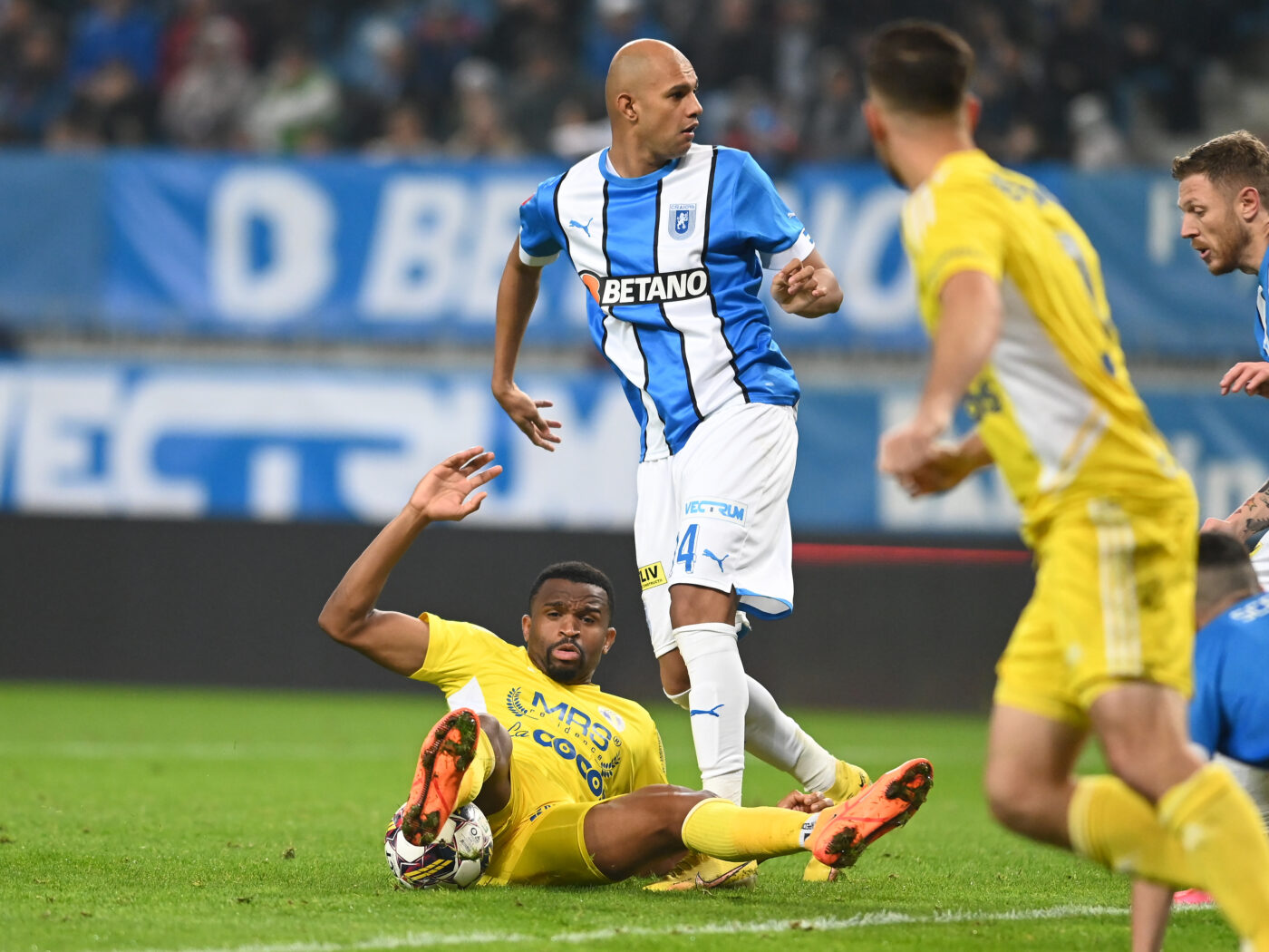Petrolul Ploiești – Universitatea Craiova 0-1, Live Video Online, în runda 29 din Superliga. Andrei Ivan deschide scorul din pasa lui Koljic