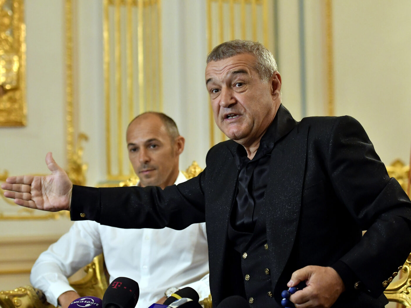 Antrenorul care nu a ascultat ordinele lui Gigi Becali la FCSB a fost demis de la echipă! A rezistat doar 15 meciuri în Cipru