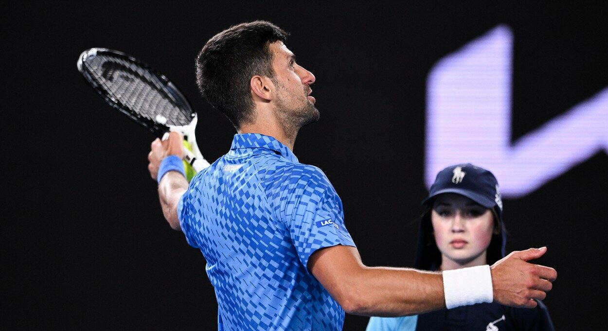 Încă un scandal cu Novak Djokovic la Australian Open, după ce un spectator a strigat: „Trimite-l acasă!” Sârbul a văzut negru în fața ochilor | VIDEO