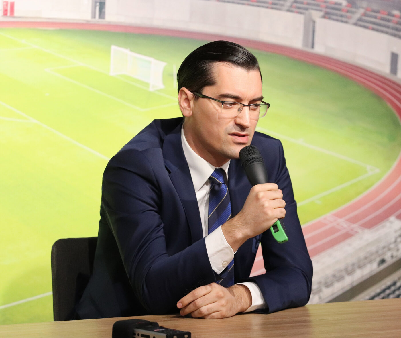 Răzvan Burleanu este optimist și are speranțe mari: „Peste 5-10 ani ne dorim să avem cel puţin un jucător român la gala FIFA The Best”