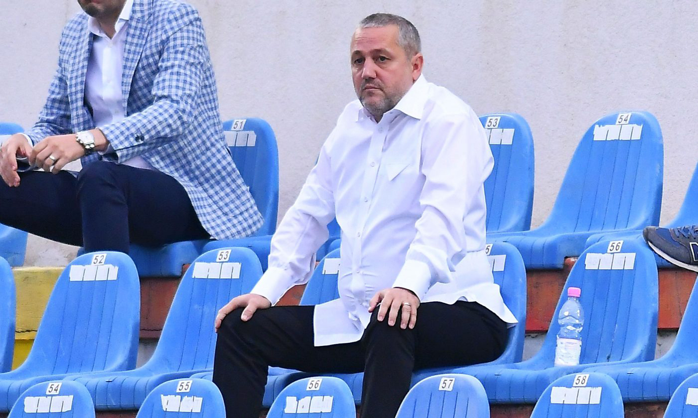 Lovitură pentru Mihai Rotaru! Fotbalistul dorit de Universitatea Craiova, blocat la o altă echipă din Superliga. „Nu se poate pune problema să renunțăm la el!”