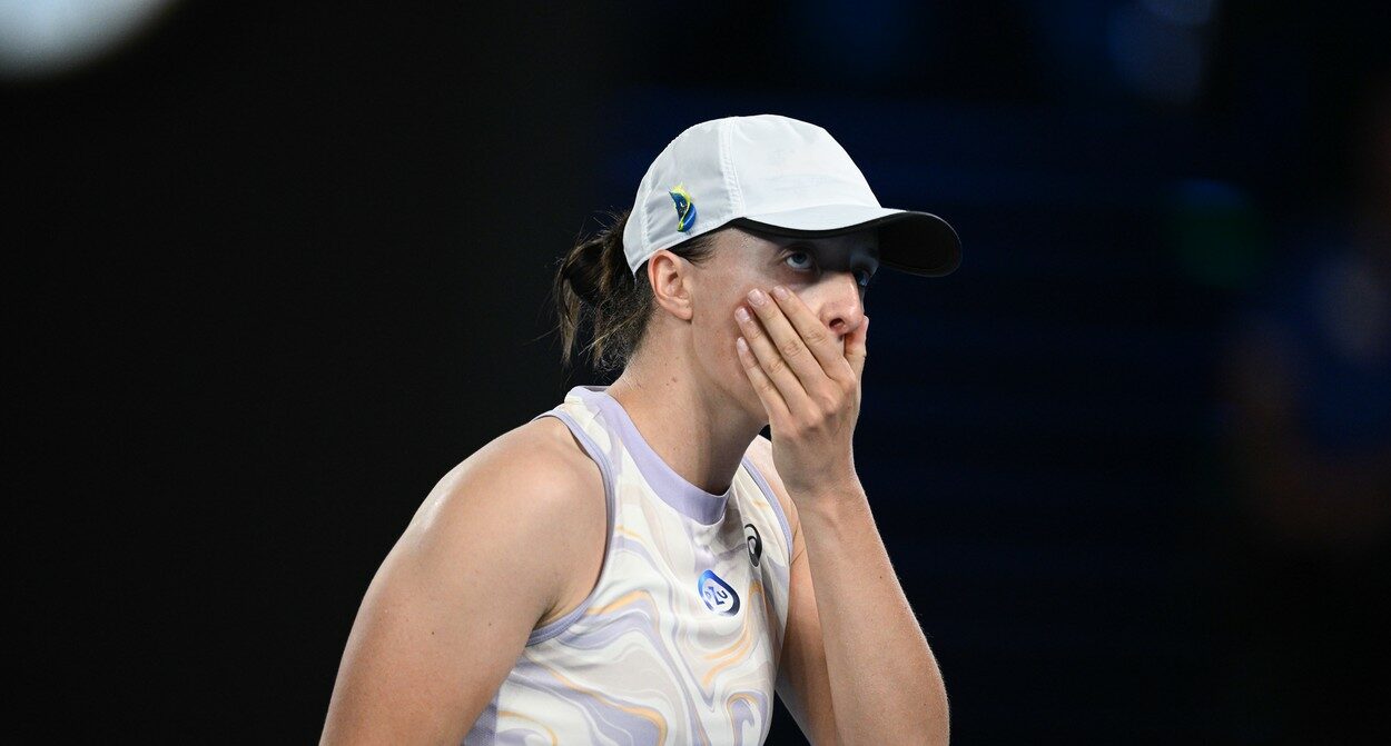 Momente de panică pentru Iga Swiatek înainte de Wimbledon! Favorita principală a suferit o toxiinfecție alimentară: „Trebuie să renunț la meciul de azi!”