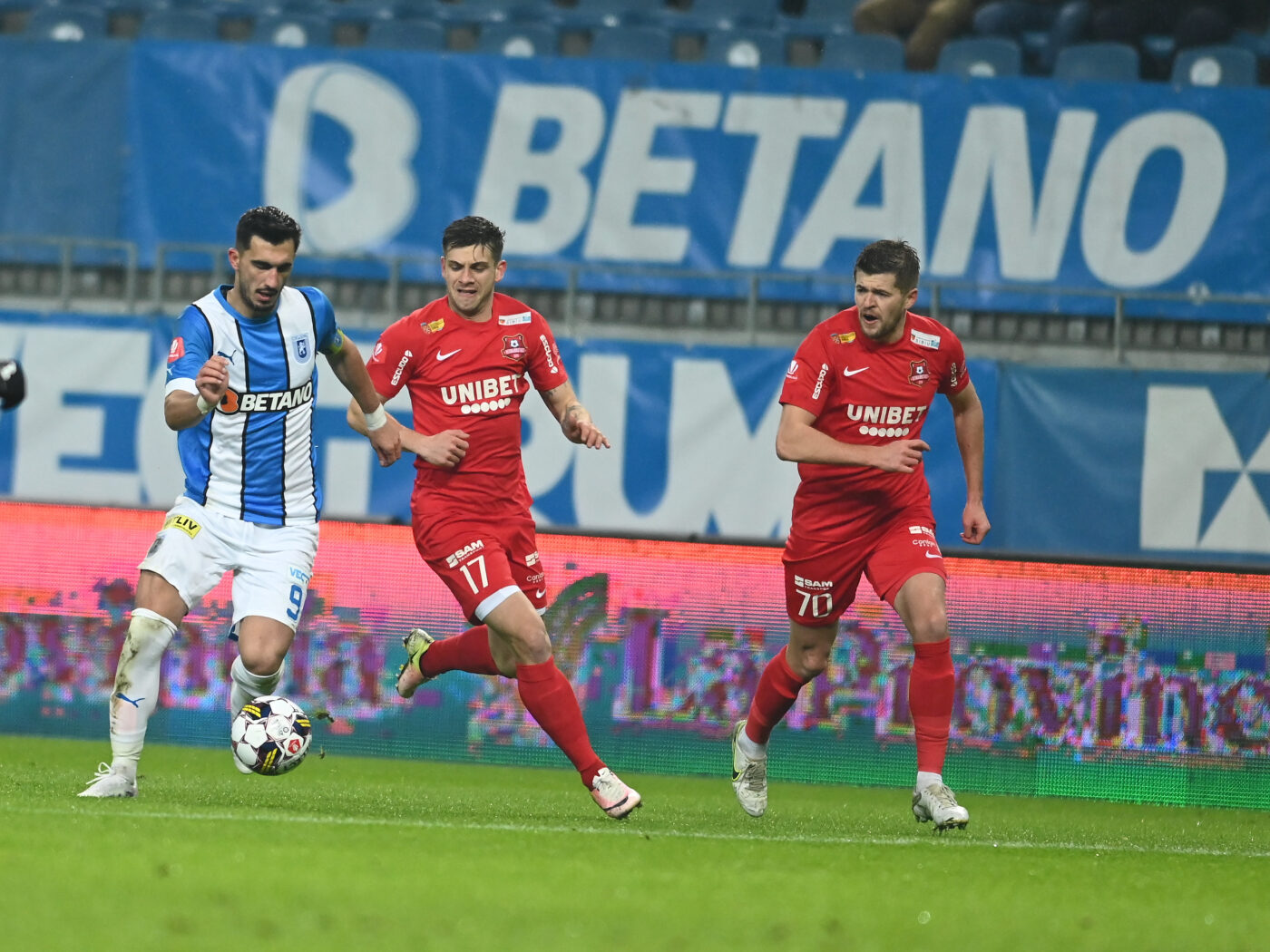 Universitatea Craiova – Hermannstadt 2-0, în etapa a 23-a din Superliga. Victorie pentru olteni, la primul meci cu Eugen Neagoe pe bancă!