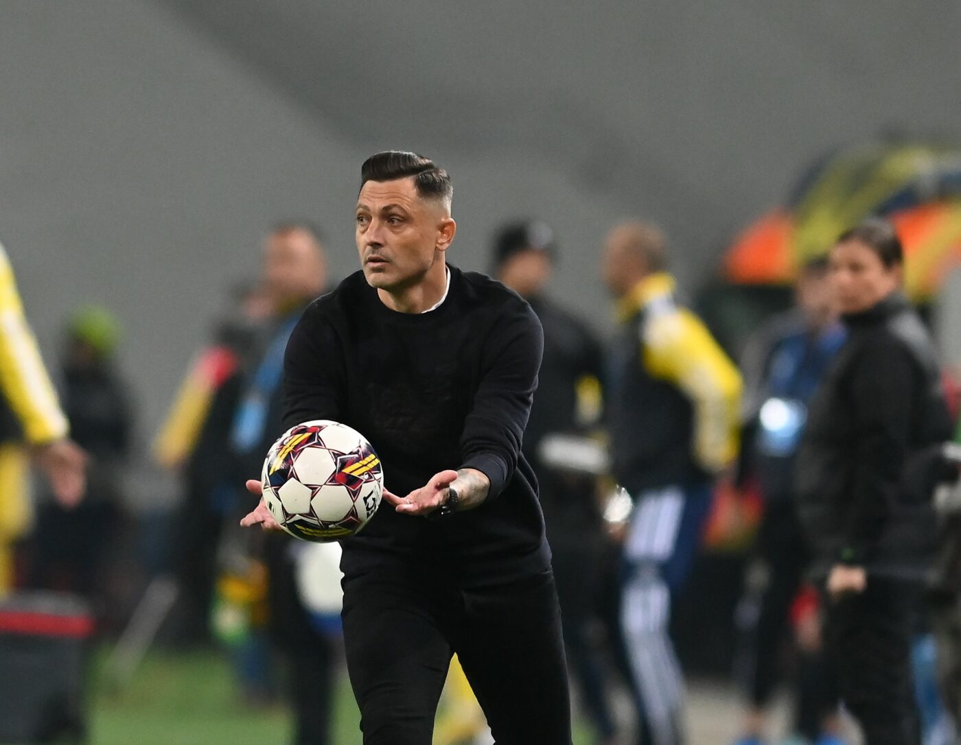 Mirel Rădoi, revoltat de situația antrenorilor din România: „Nici Guardiola dacă vine nu poate să antreneze!”