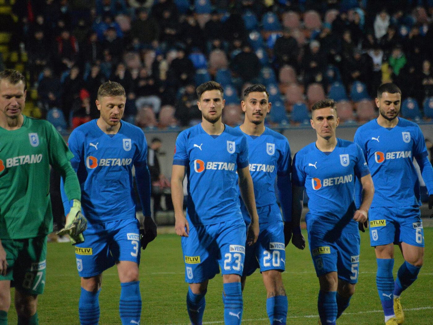 Universitatea Craiova nu contează în lupta pentru titlu din Superliga. „Dumneavoastră o luați în calcul? Să fim realiști!”