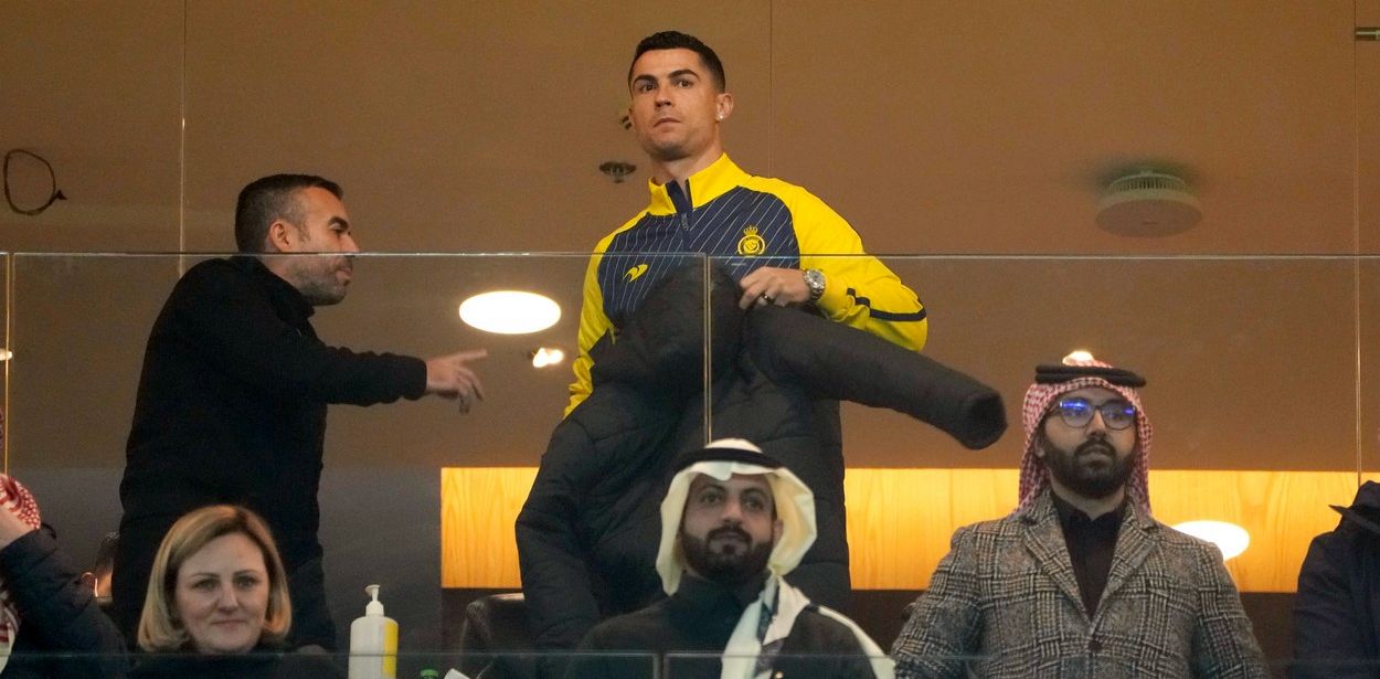 Cristiano Ronaldo și-a făcut apariția la primul meci disputat de Al-Nassr de la sosirea sa! Cum a fost surprins starul portughez | FOTO