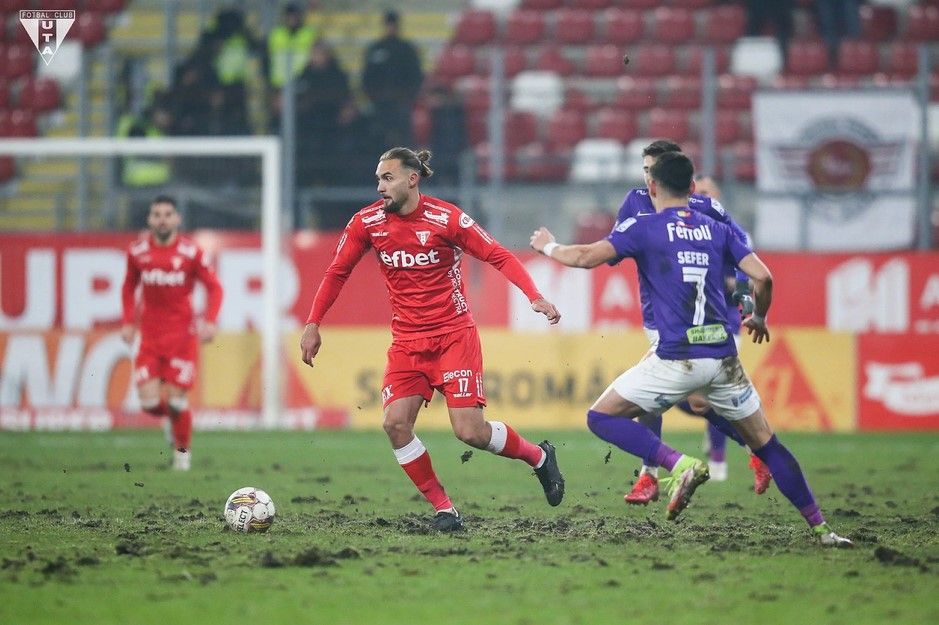 Avertizată de LPF, UTA schimbă gazonul în plină iarnă! Care e stadiul de acum al lucrărilor | FOTO