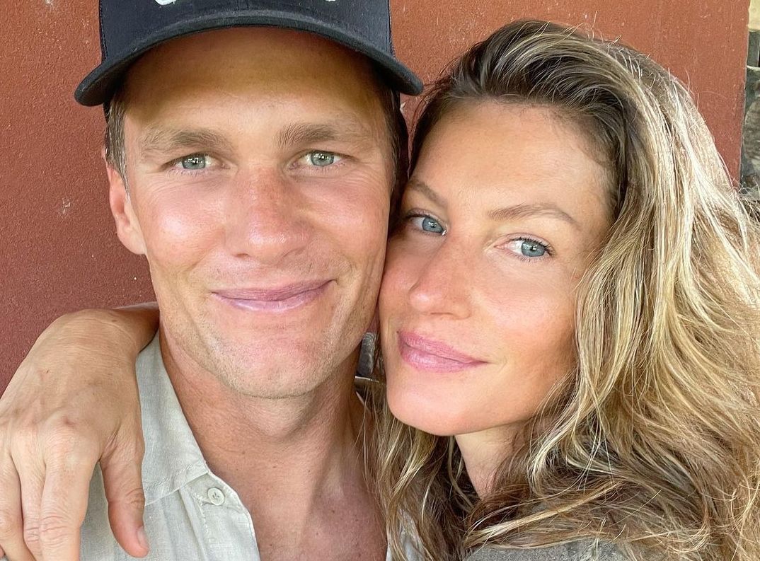 Supermodelul Gisele Bundchen a pozat topless, după divorțul de Tom Brady. Cum arată vedeta la 42 de ani! GALERIE FOTO